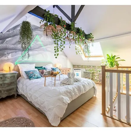 Casa Inca - Duplex Soleil Latino - Parking Free, Station Calais